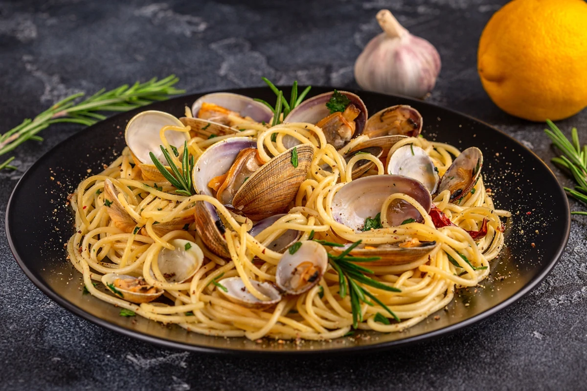 Spaghetti alle Vongole y el maridaje vino: receta y combinación perfecta