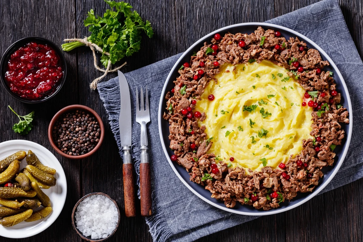 Best Wine Pairing for Reindeer Stew: Top Bottles to Try