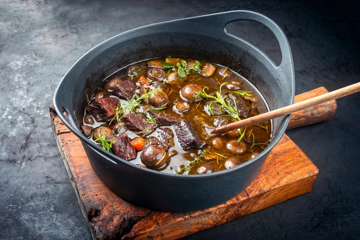 Best Wine with Beef Bourguignon: Expert Pairing Guide