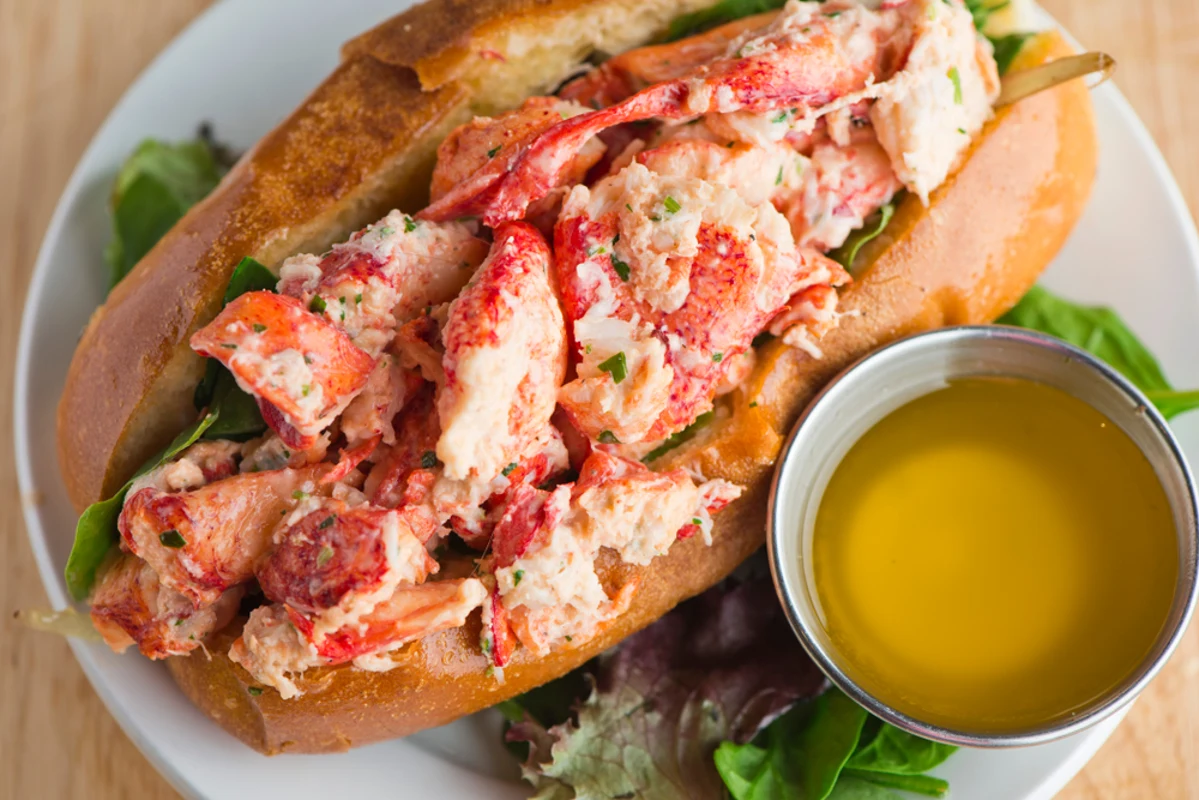 Indulge in the Ultimate Lobster Roll Recipe