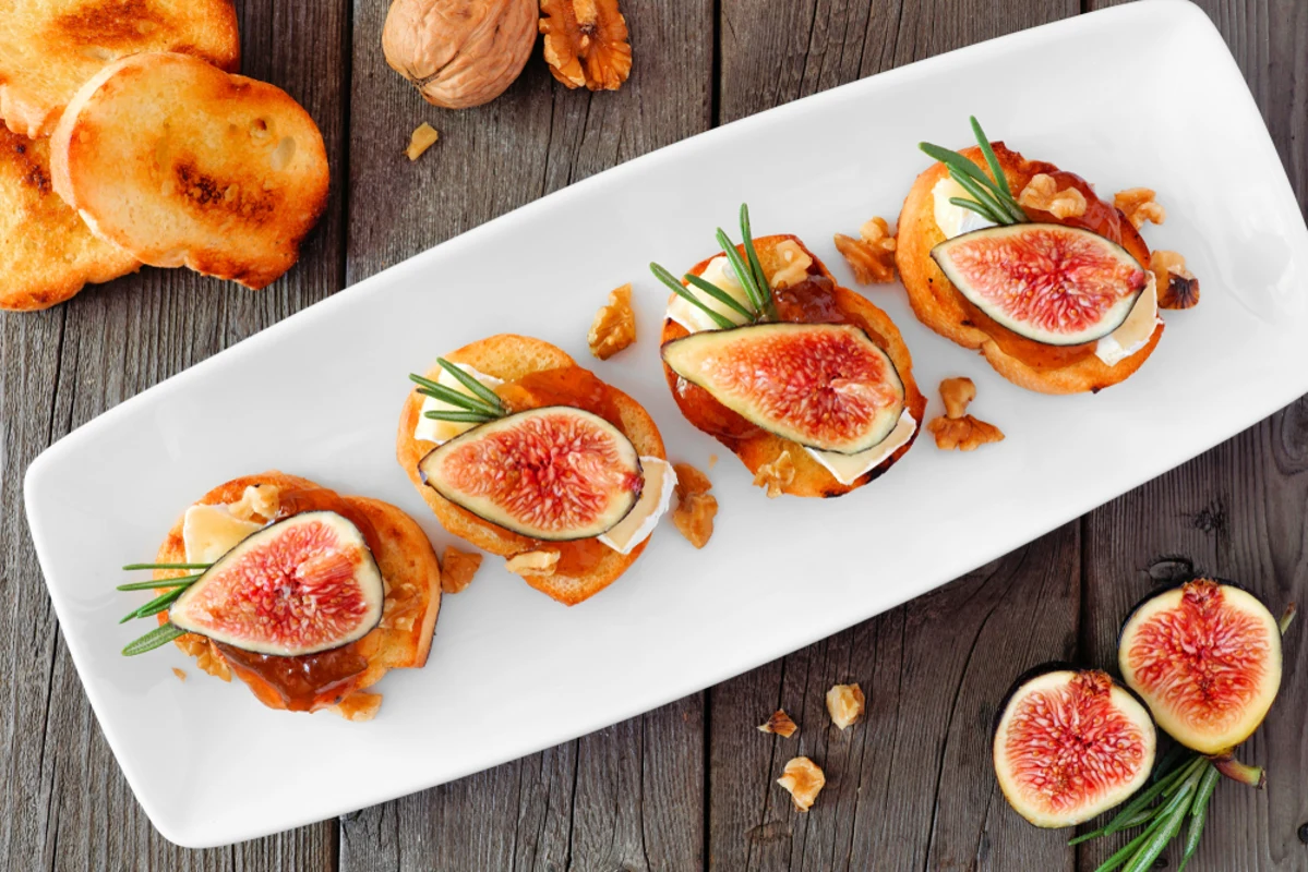Wein zu Brie och Fikon auf Crostini: die besten Pairings