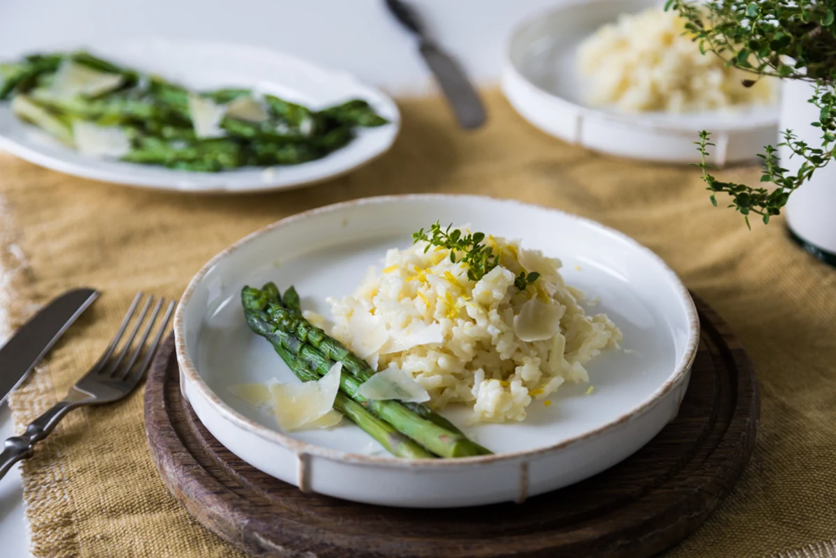 Risotto agli asparagi ricetta: i migliori vini da abbinare