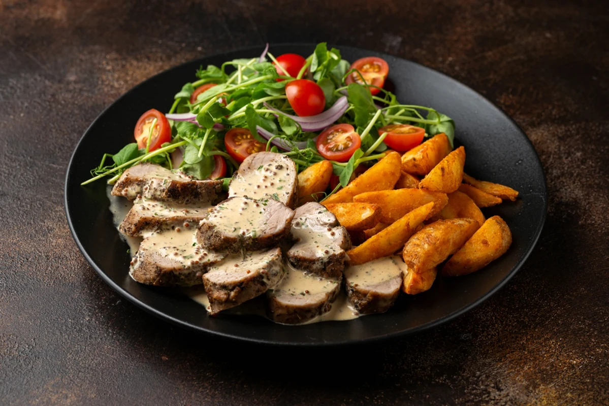 Best Wine with Pork Tenderloin in Mustard Gravy