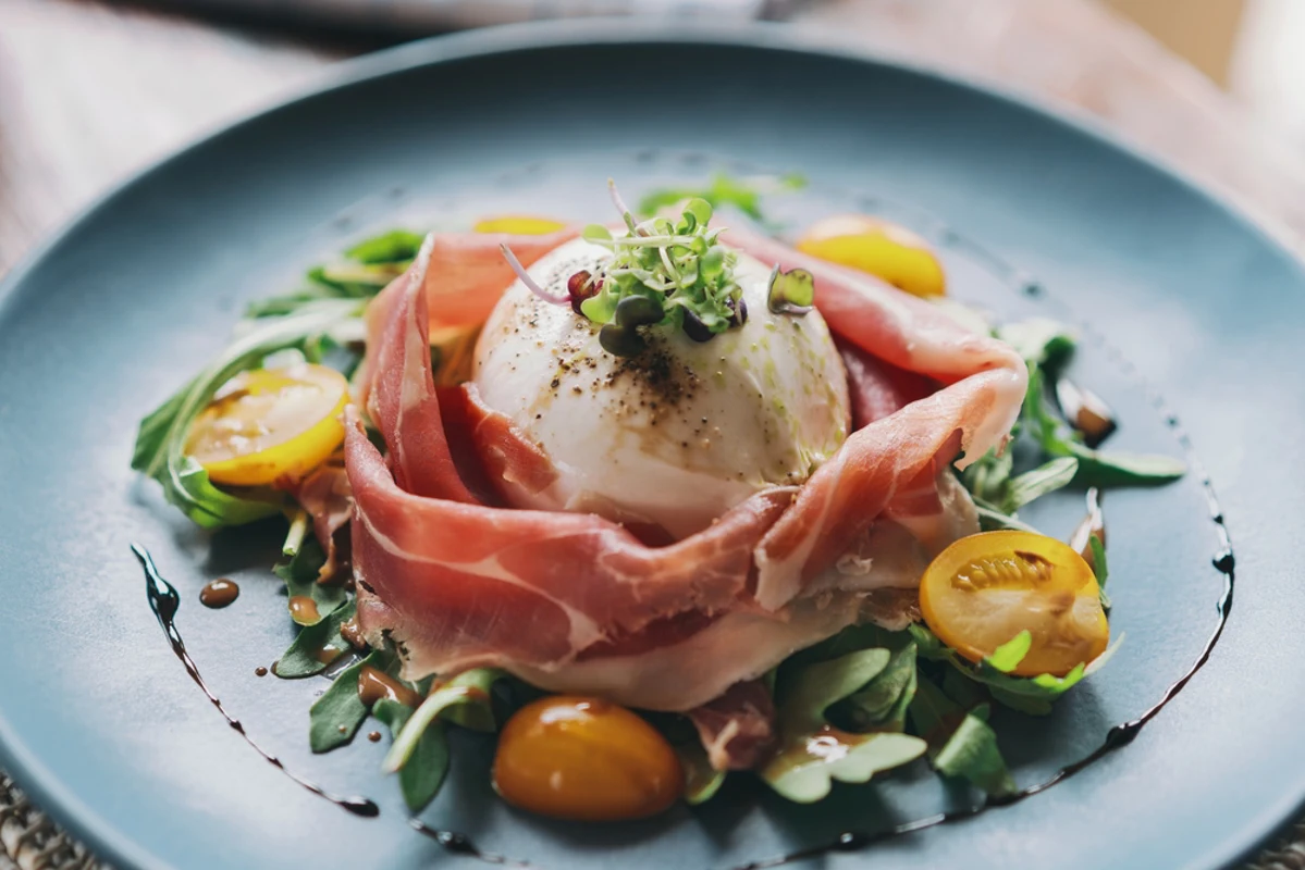 Vino per Burrata Med Prosciutto: gli abbinamenti migliori