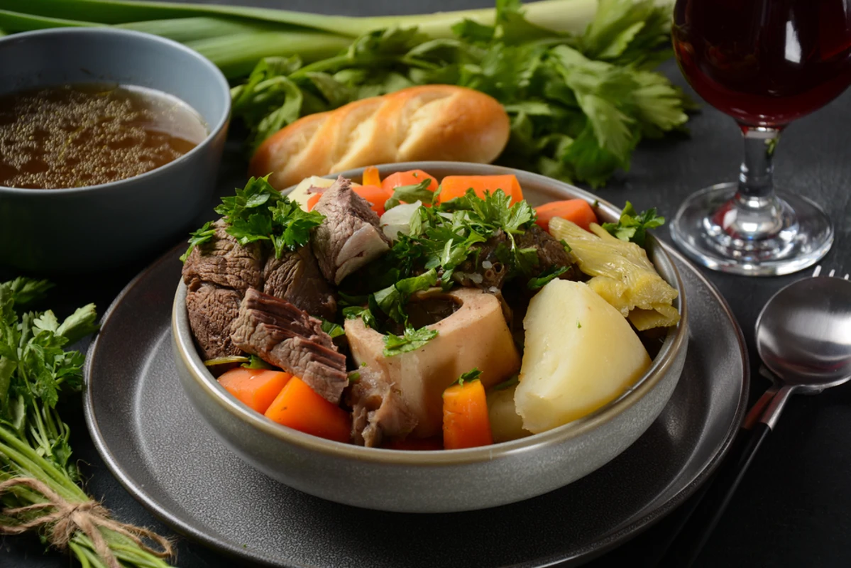 Best Wine with Pot-au-Feu: A Smart Pot au Feu Recipe Pairing Guide