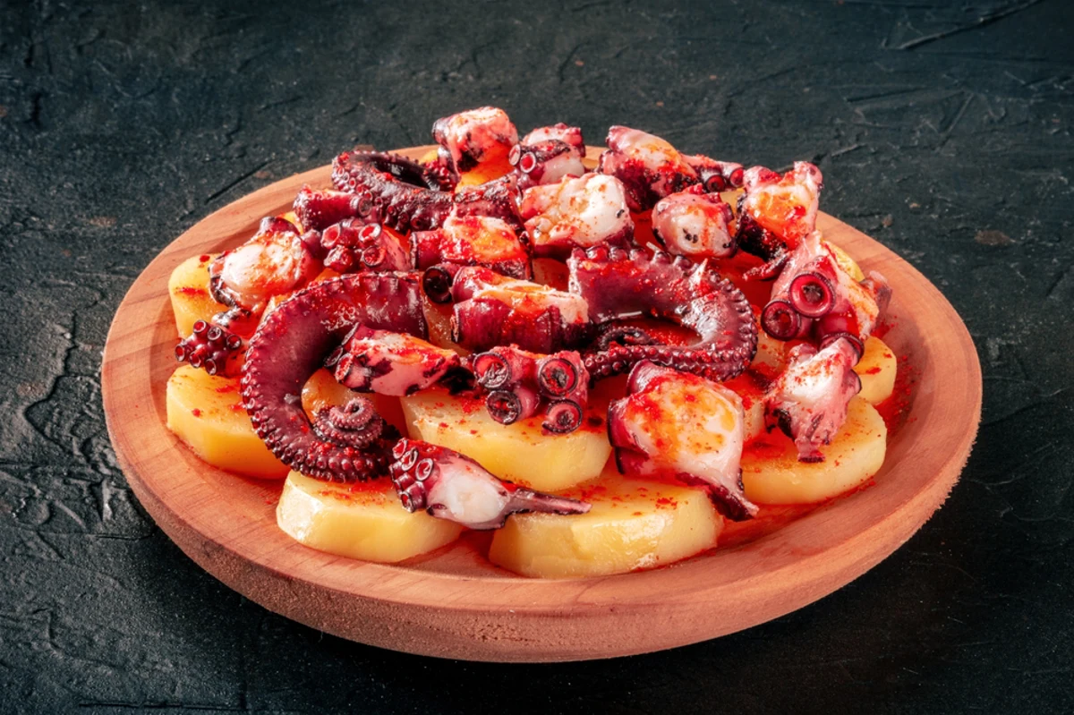 Best Wine Pairing for Galician Style Octopus
